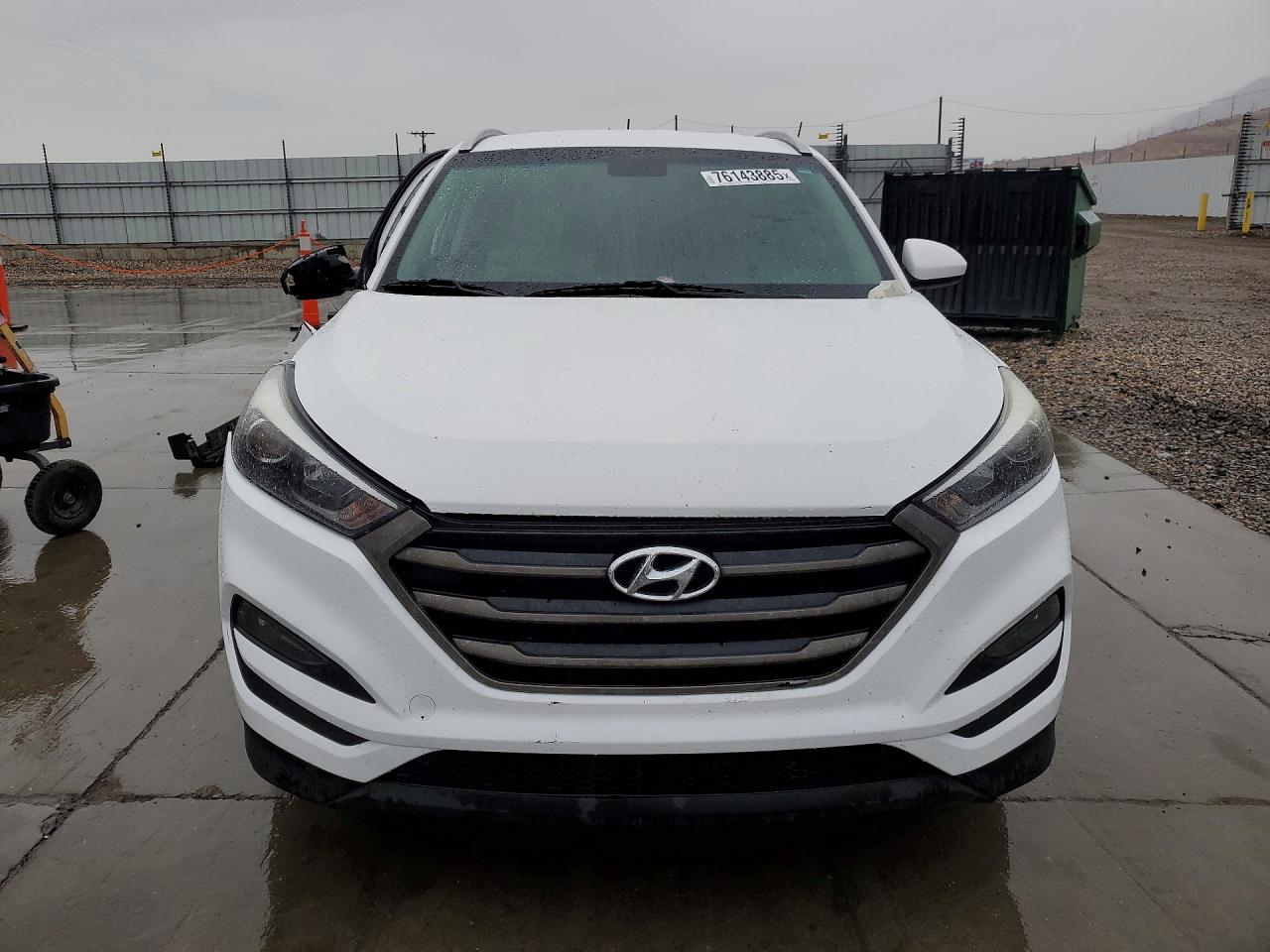 2017 HYUNDAI TUCSON photo 5