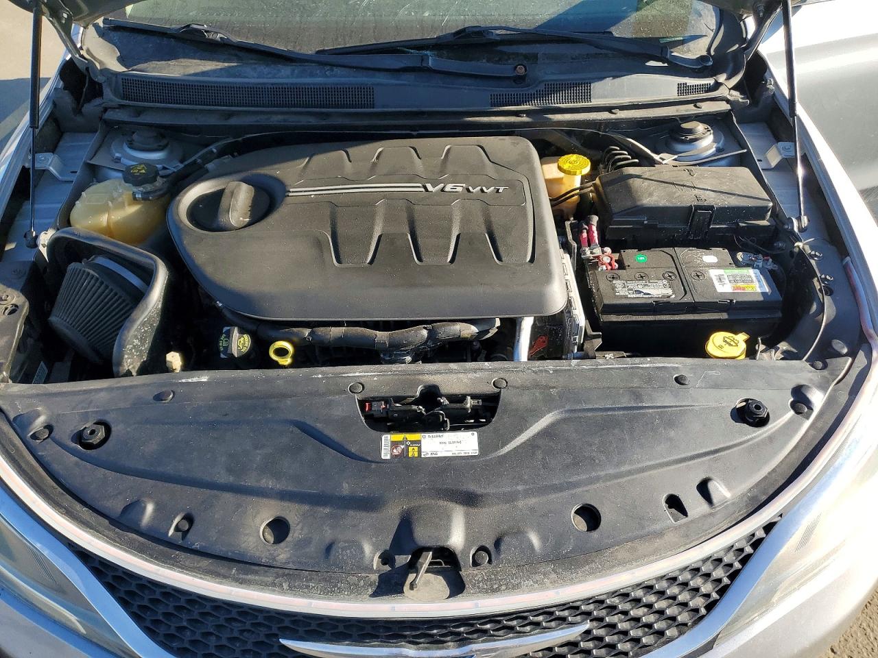 2015 CHRYSLER 200 C photo 11