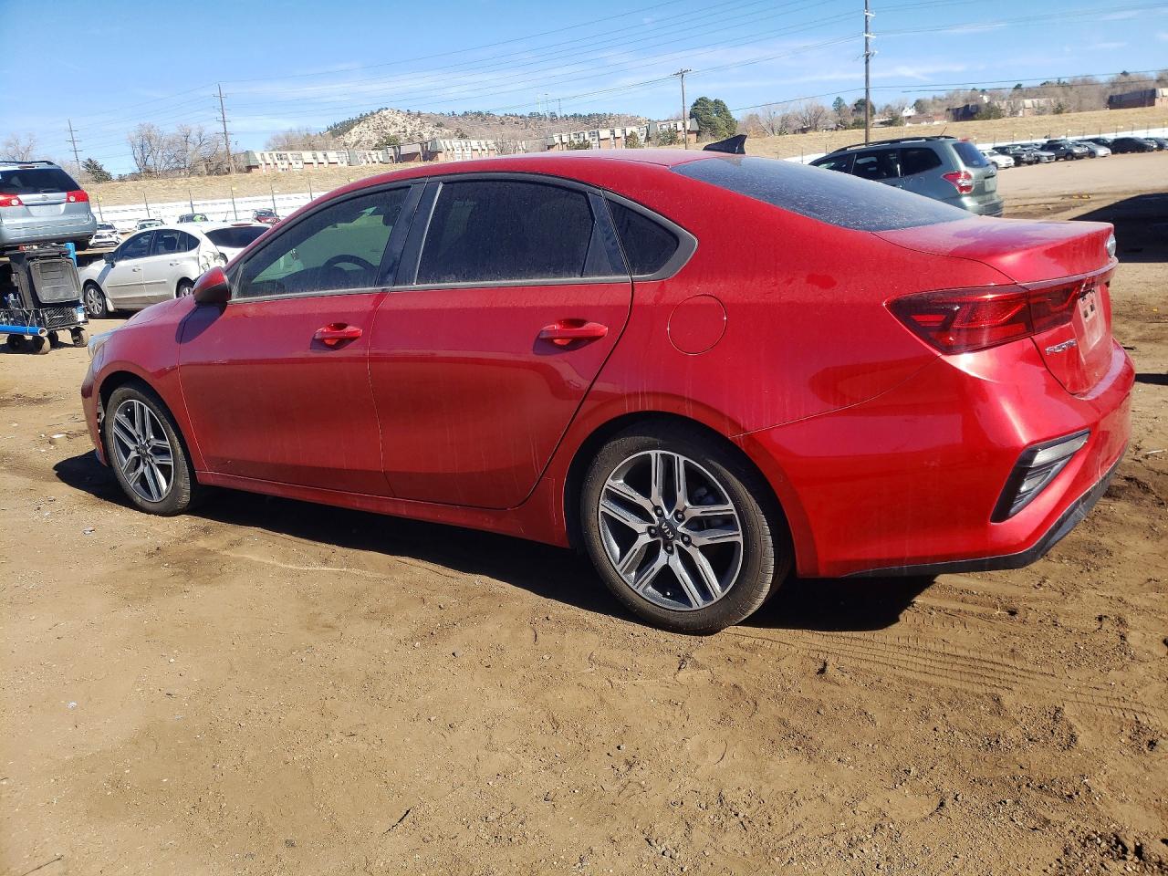 2019 KIA FORTE GT LINE photo 2