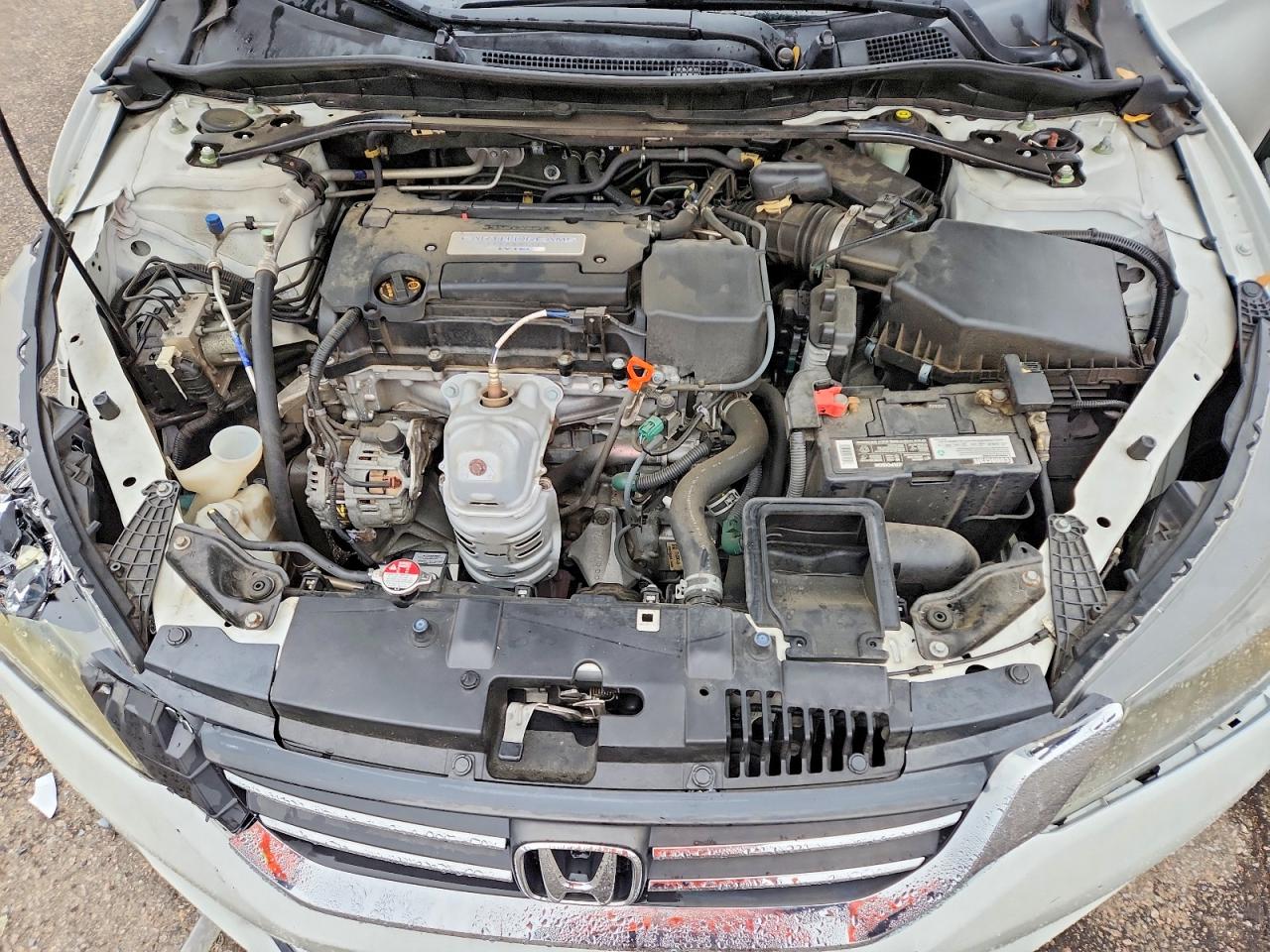 2014 HONDA ACCORD SPORT photo 21