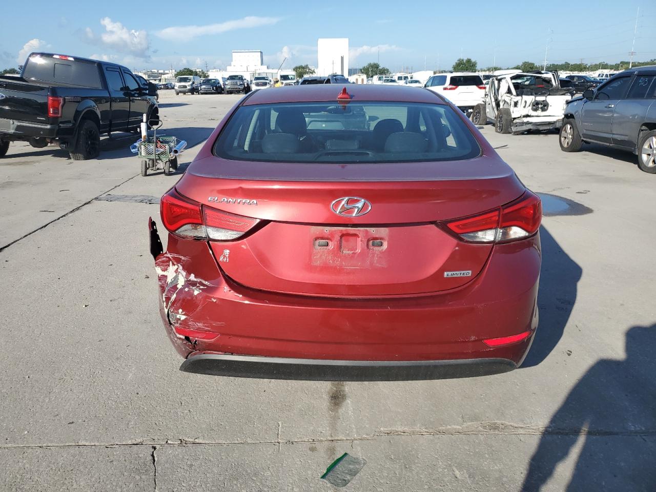 2015 HYUNDAI ELANTRA SE photo 6