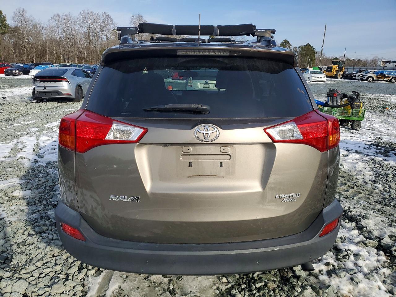 2013 TOYOTA RAV4 LIMITED photo 11