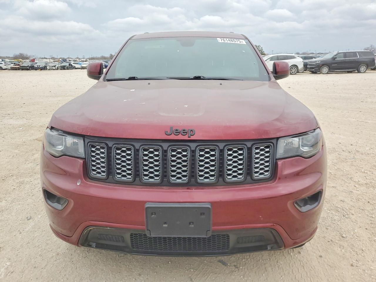 2018 JEEP GRAND CHEROKEE LAREDO photo 5
