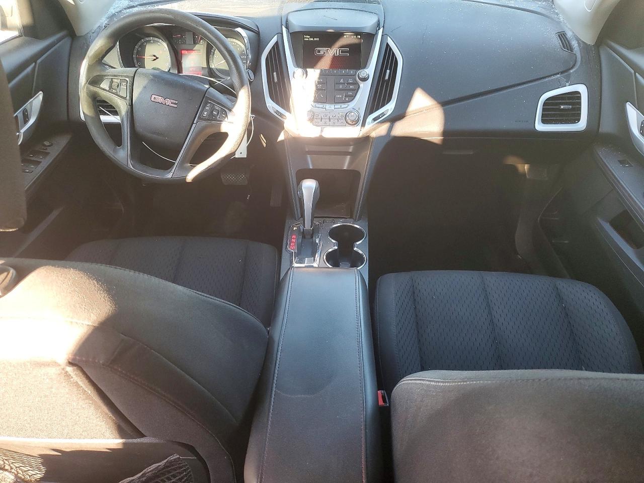 2013 GMC TERRAIN SLE photo 22