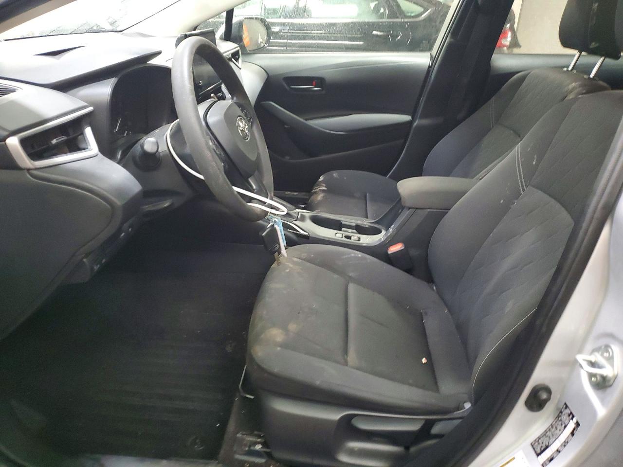 2025 TOYOTA COROLLA photo 7