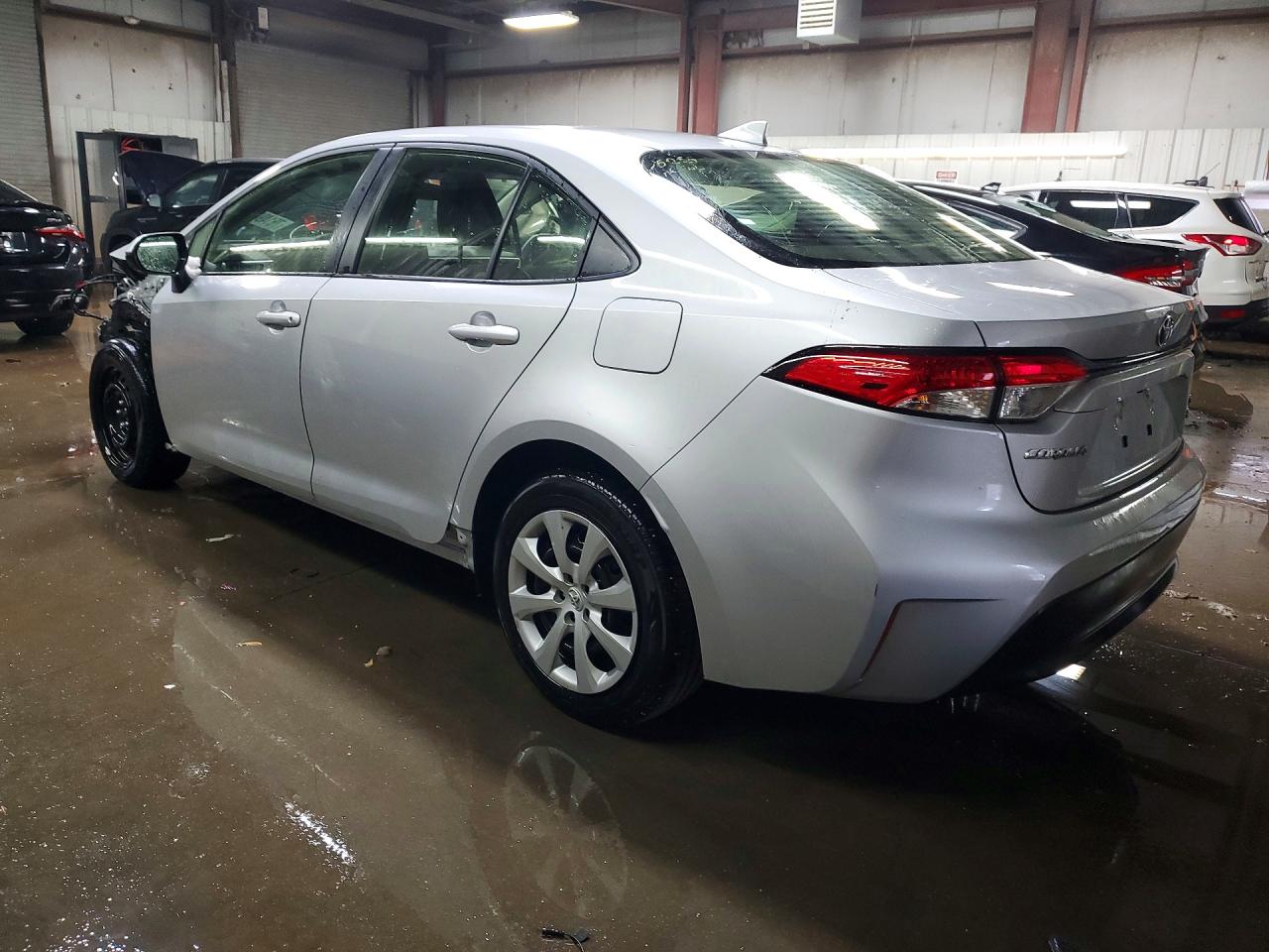 2025 TOYOTA COROLLA photo 2