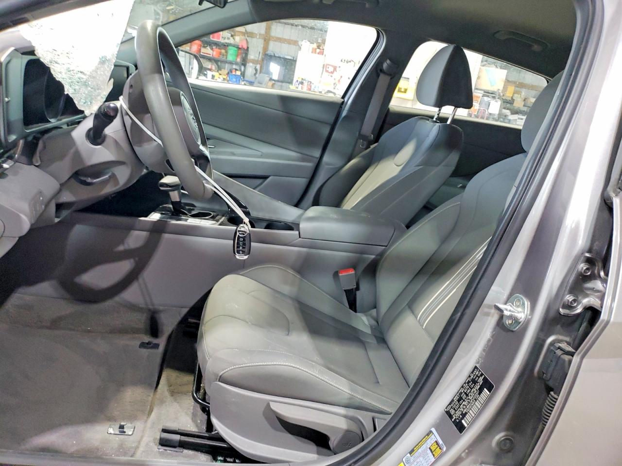 2023 HYUNDAI ELANTRA BLUE photo 19