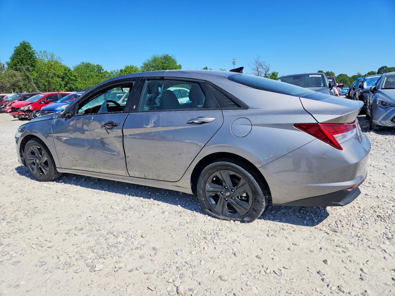 2023 HYUNDAI ELANTRA BLUE photo 4