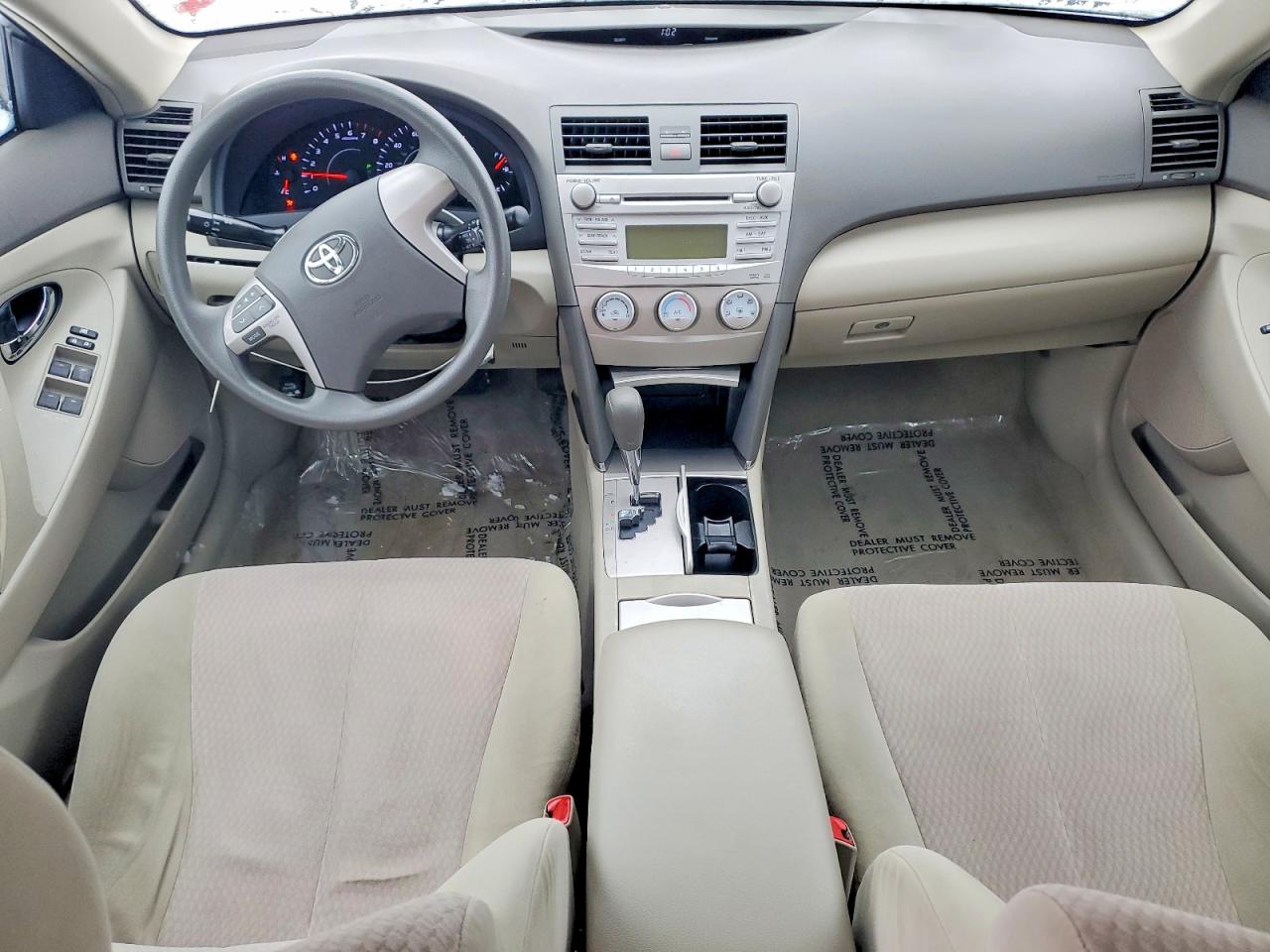2010 TOYOTA CAMRY BASE photo 15