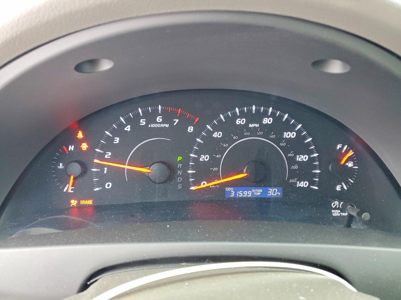 2010 TOYOTA CAMRY BASE photo 17