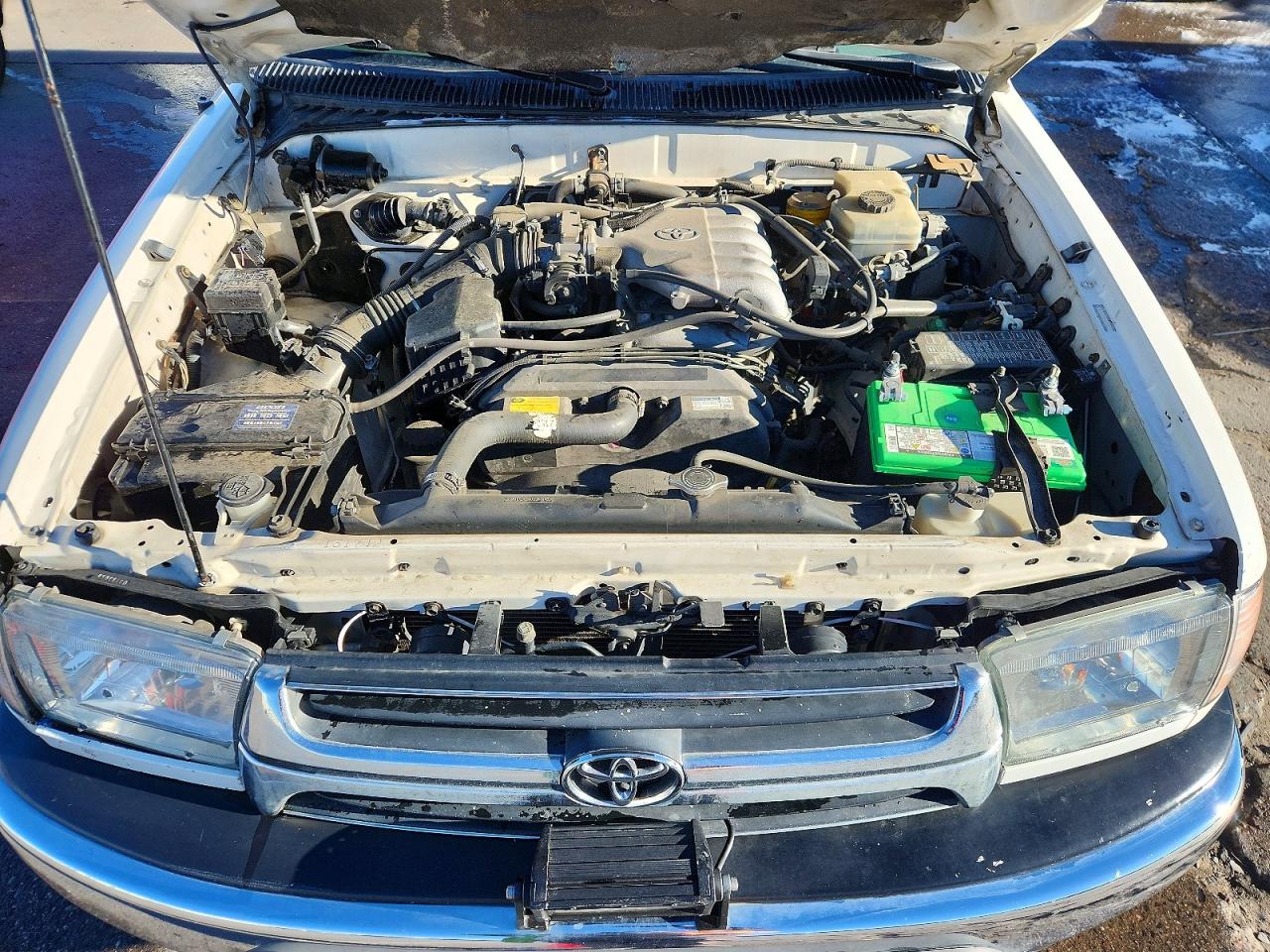 2002 TOYOTA 4RUNNER SR5 photo 12