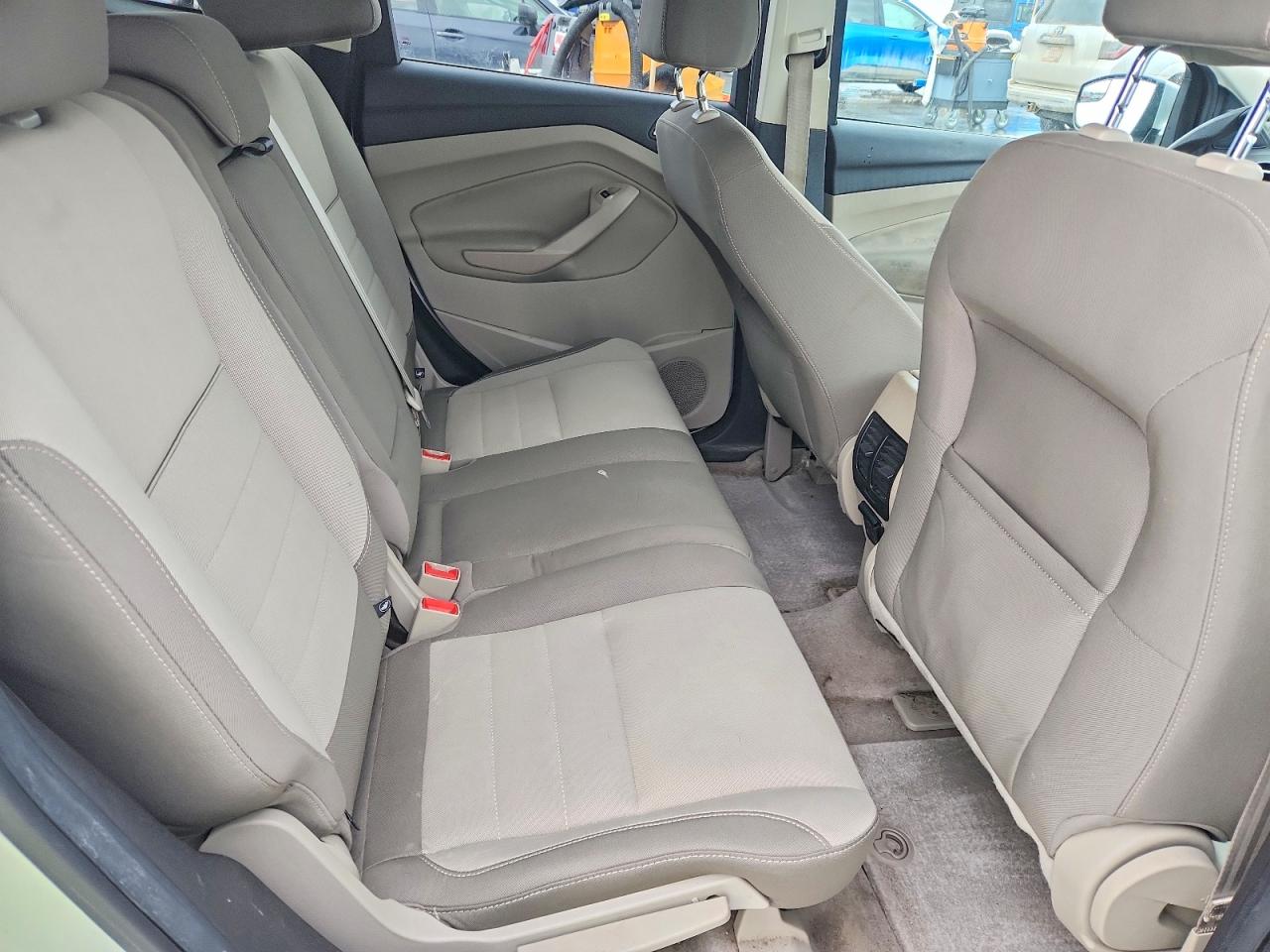 2013 FORD ESCAPE SE photo 19
