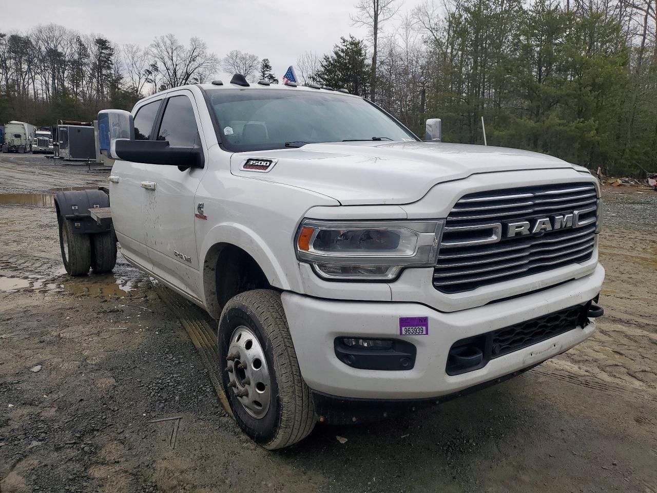 2019 RAM 3500 TRUCK CAB AND CHASSIS photo 7