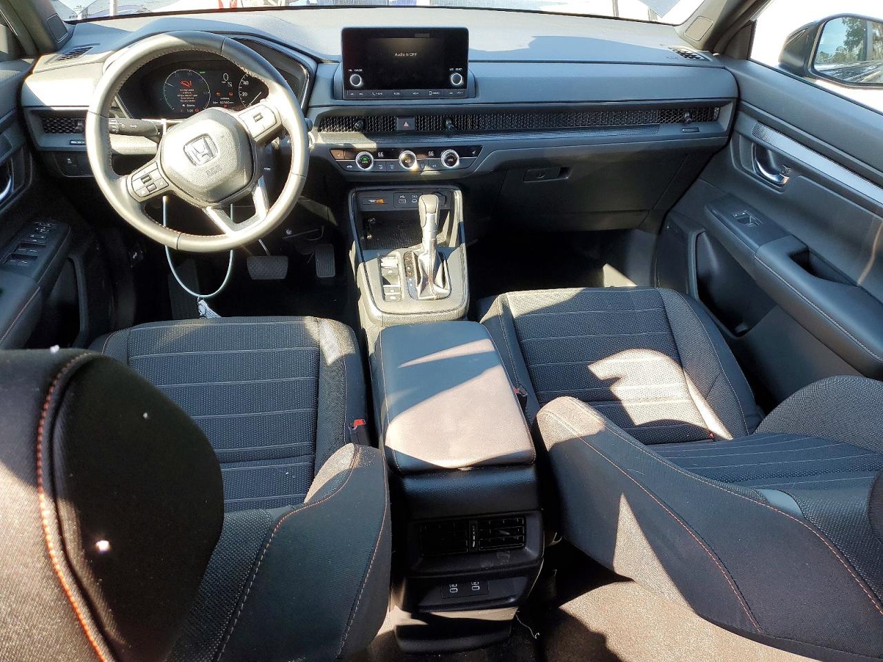 2025 HONDA CR-V SPORT photo 22
