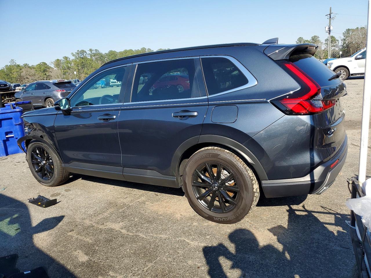 2025 HONDA CR-V SPORT photo 4