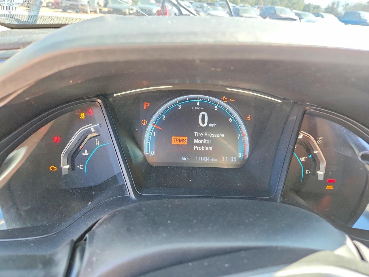 2020 HONDA CIVIC LX photo 9