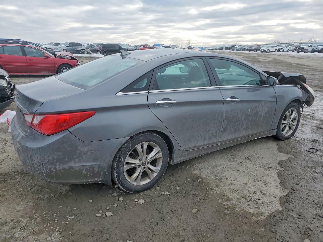 2013 HYUNDAI SONATA SE photo 5