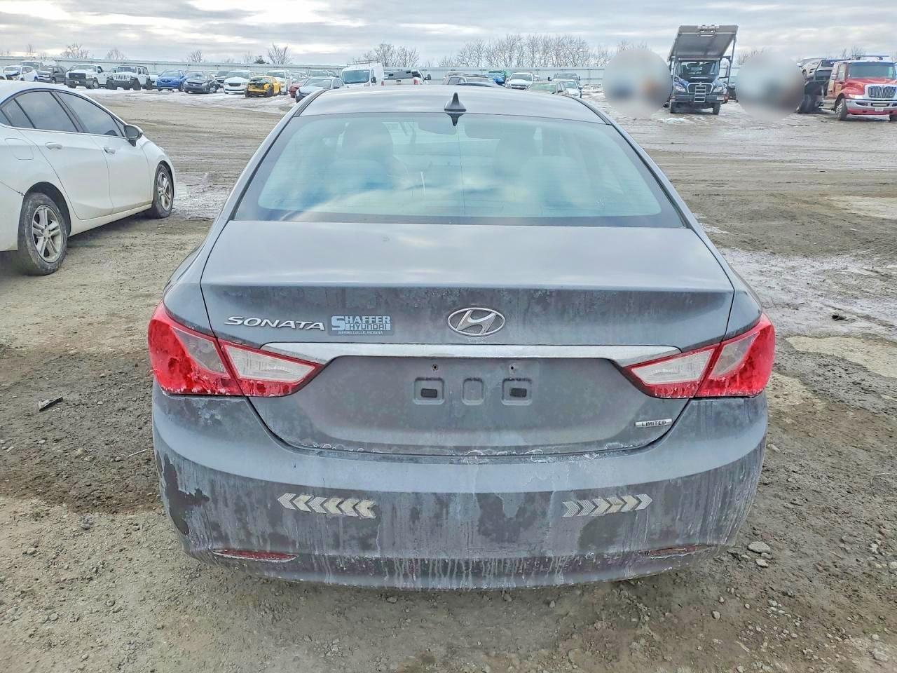 2013 HYUNDAI SONATA SE photo 11
