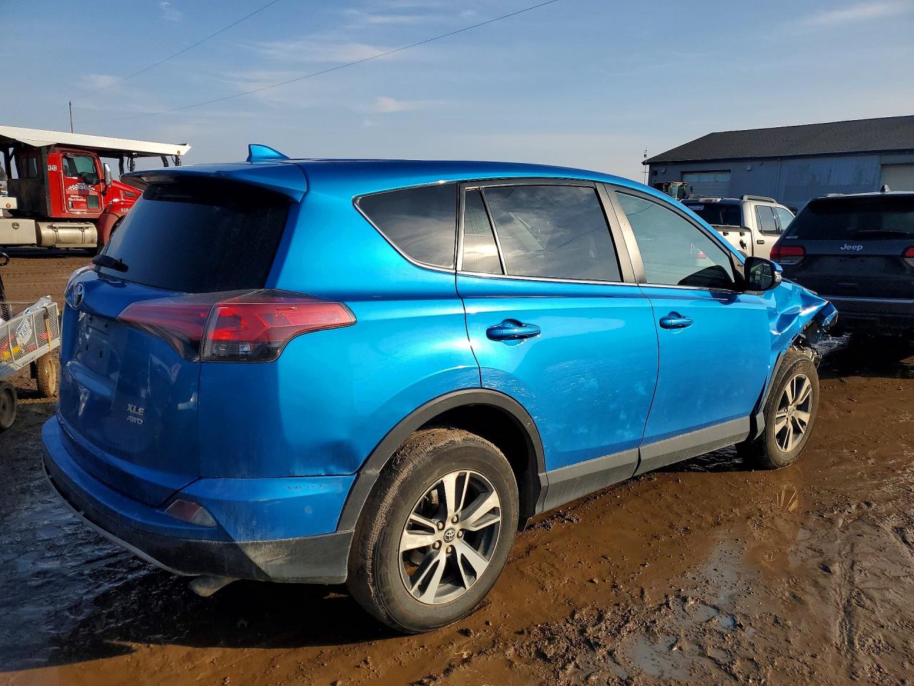 2018 TOYOTA RAV4 ADVENTURE photo 7