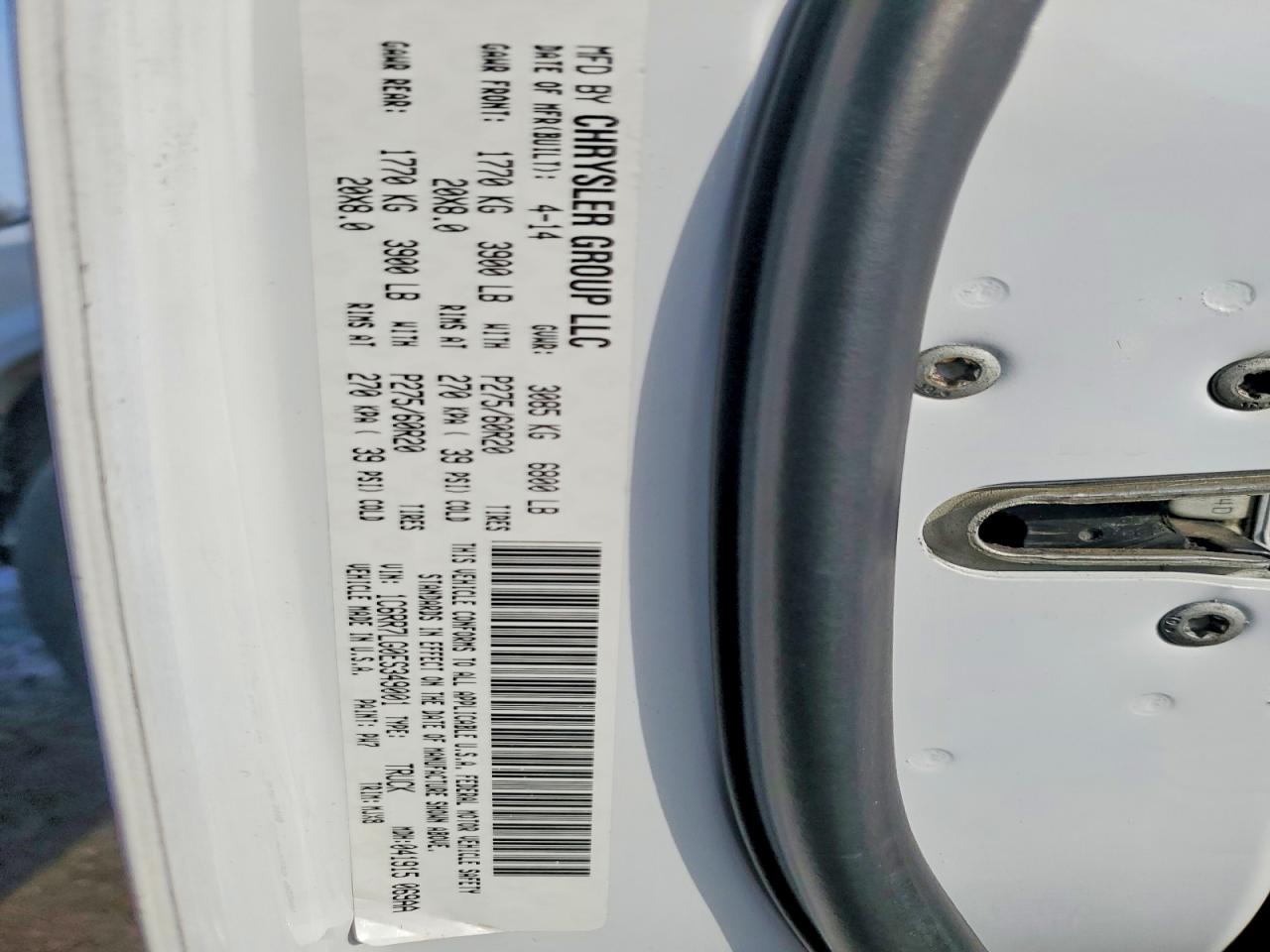 2014 RAM 1500 SLT photo 23