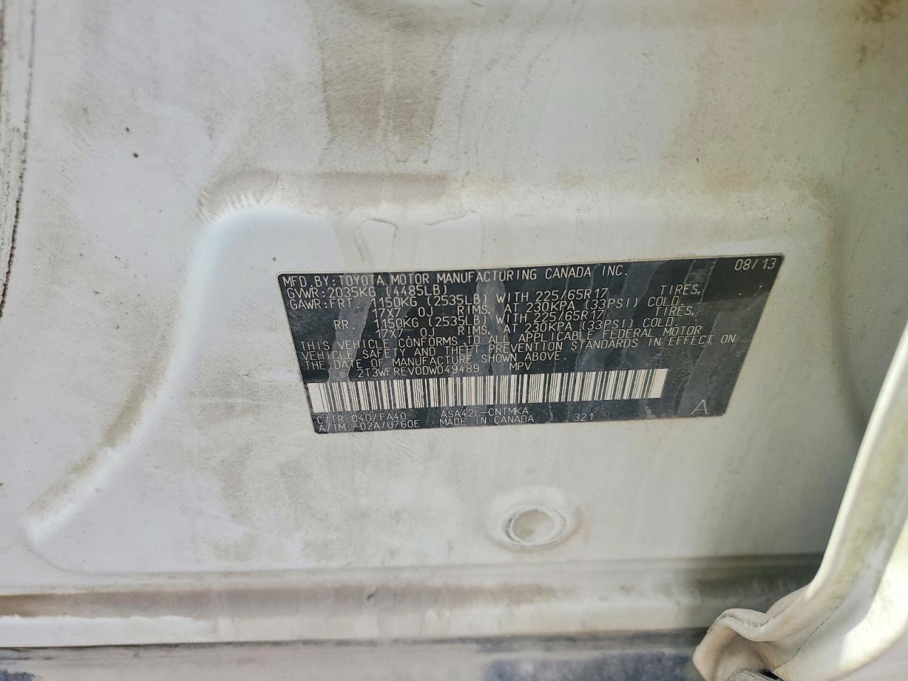 2013 TOYOTA RAV4 XLE photo 37