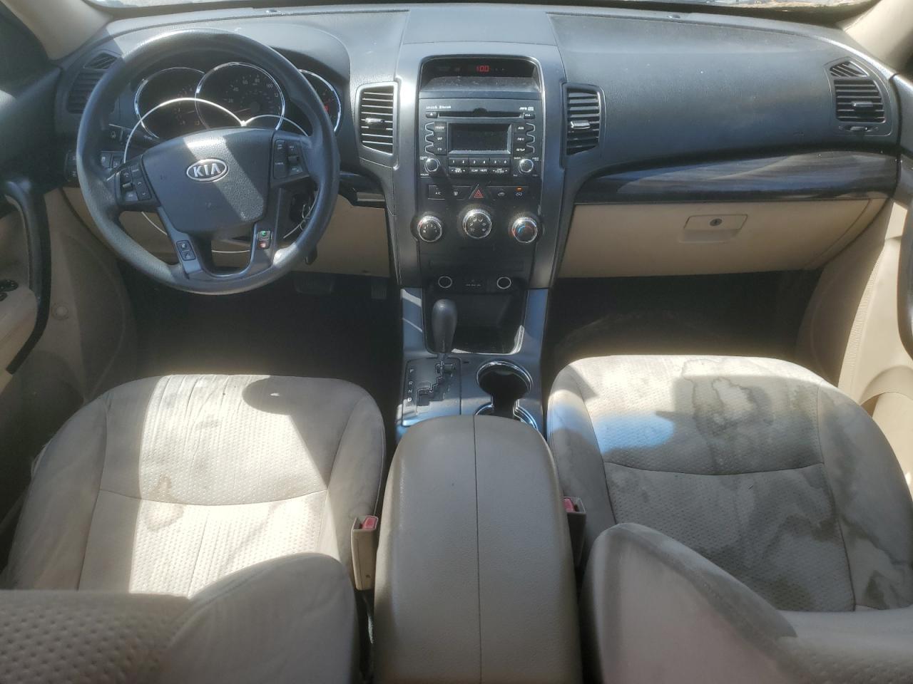 2011 KIA SORENTO BASE photo 22