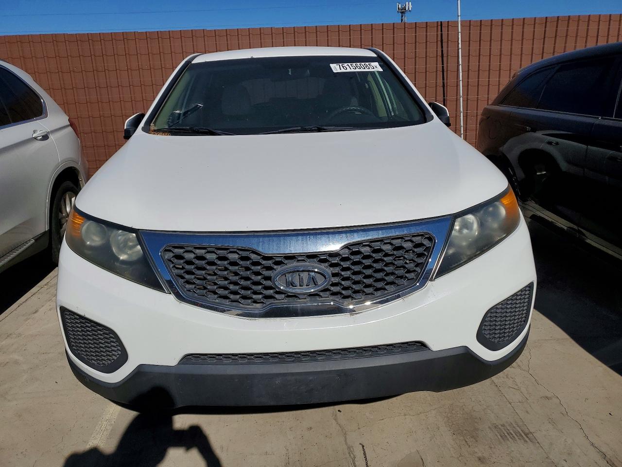 2011 KIA SORENTO BASE photo 13