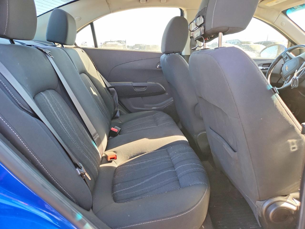 2017 CHEVROLET SONIC LT photo 10