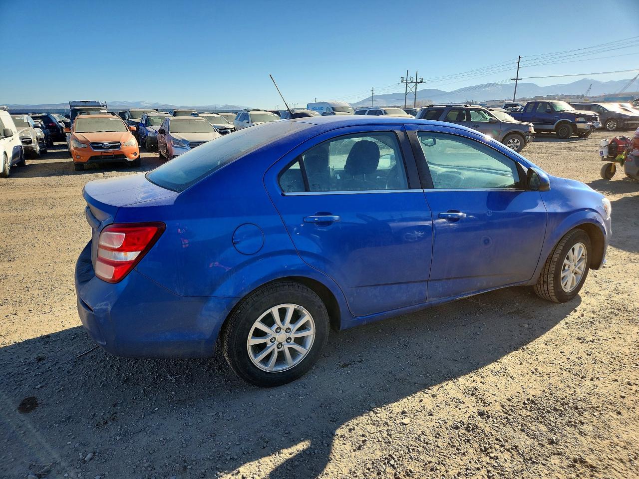 2017 CHEVROLET SONIC LT photo 3
