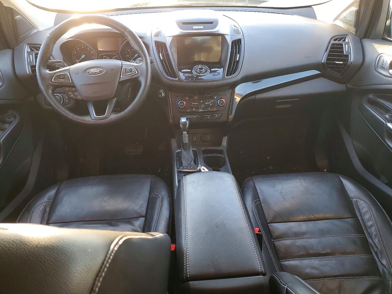 2017 FORD ESCAPE TITANIUM photo 22
