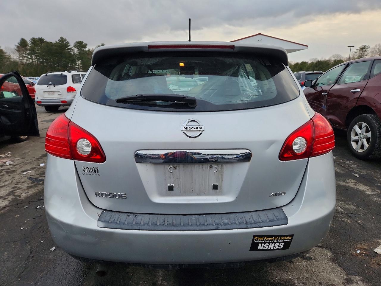 2011 NISSAN ROGUE S photo 16