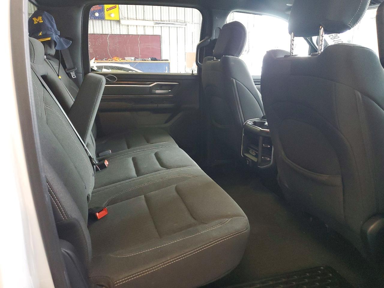 2019 RAM 1500 BIG HORN/LONE STAR photo 10