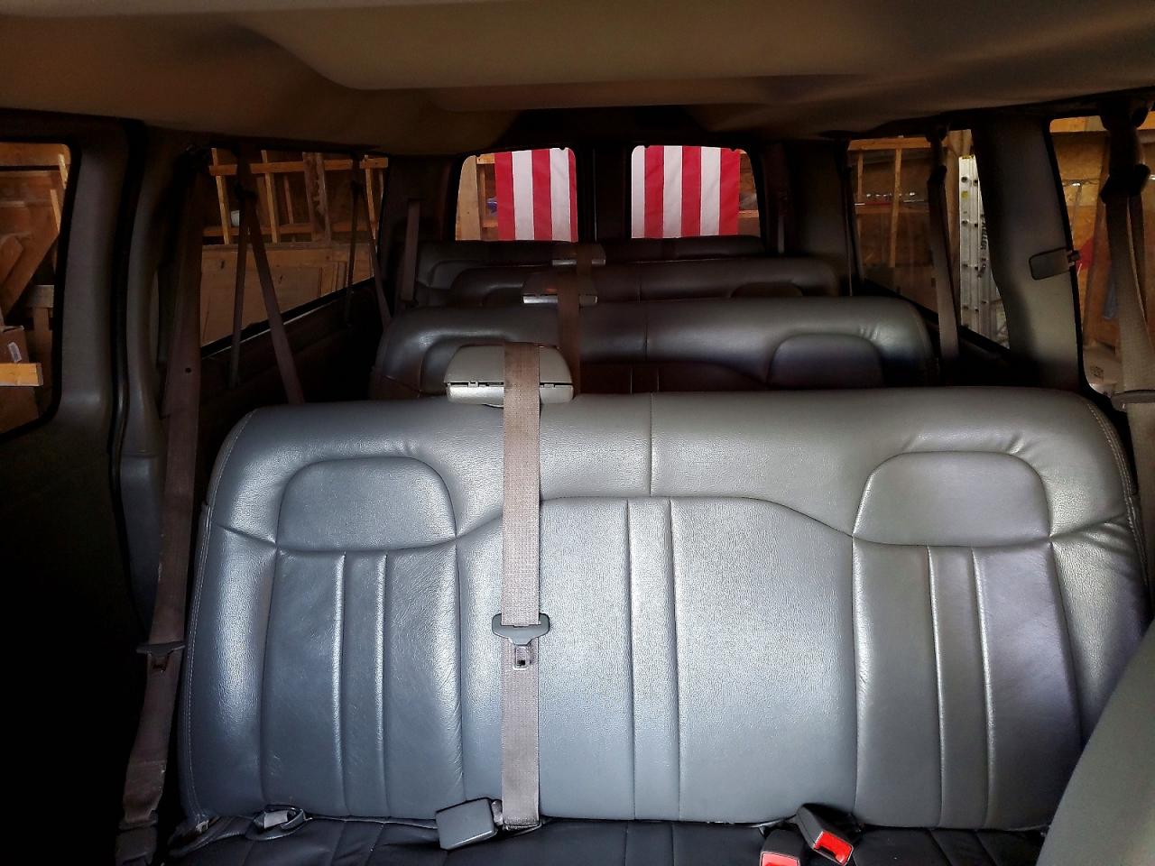 2017 CHEVROLET EXPRESS G3500 LT photo 19
