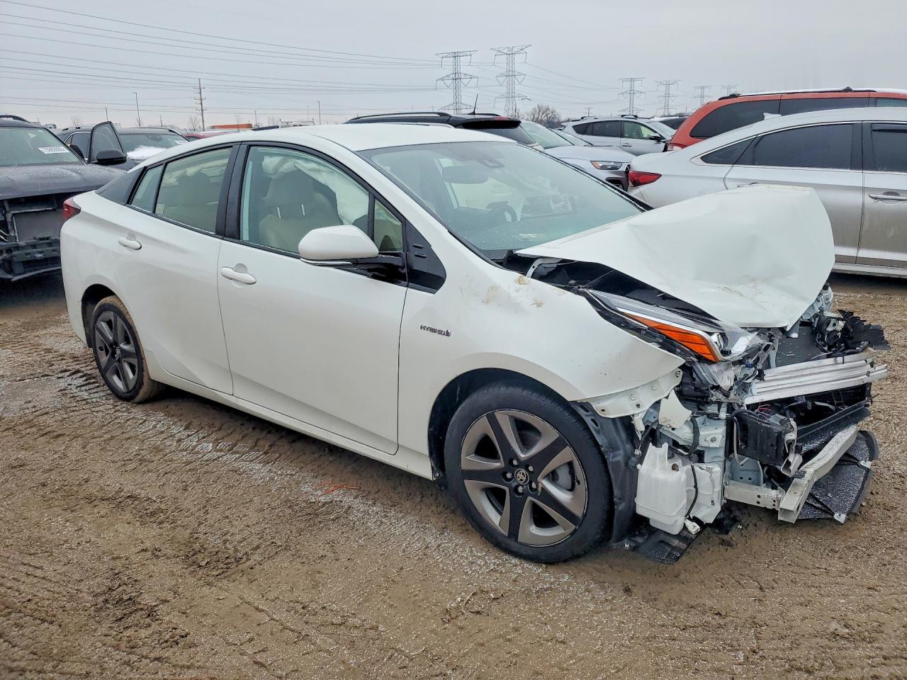2019 TOYOTA PRIUS photo 7