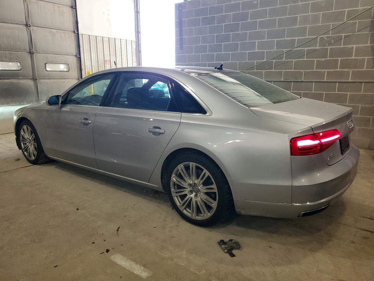 2015 AUDI A8 L QUATTRO photo 3