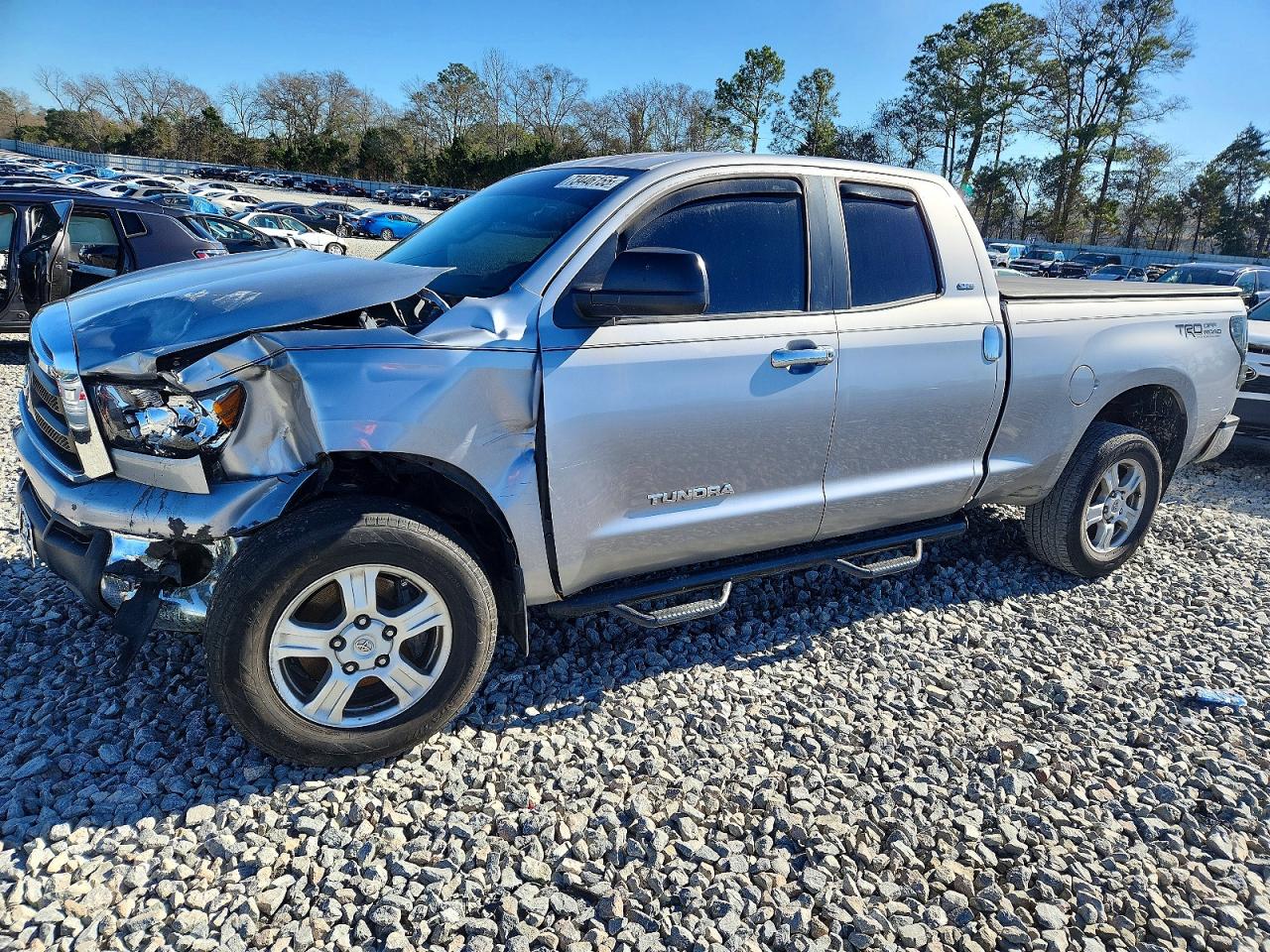 2011 TOYOTA TUNDRA