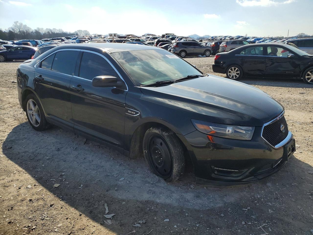 2014 FORD TAURUS SHO photo 4
