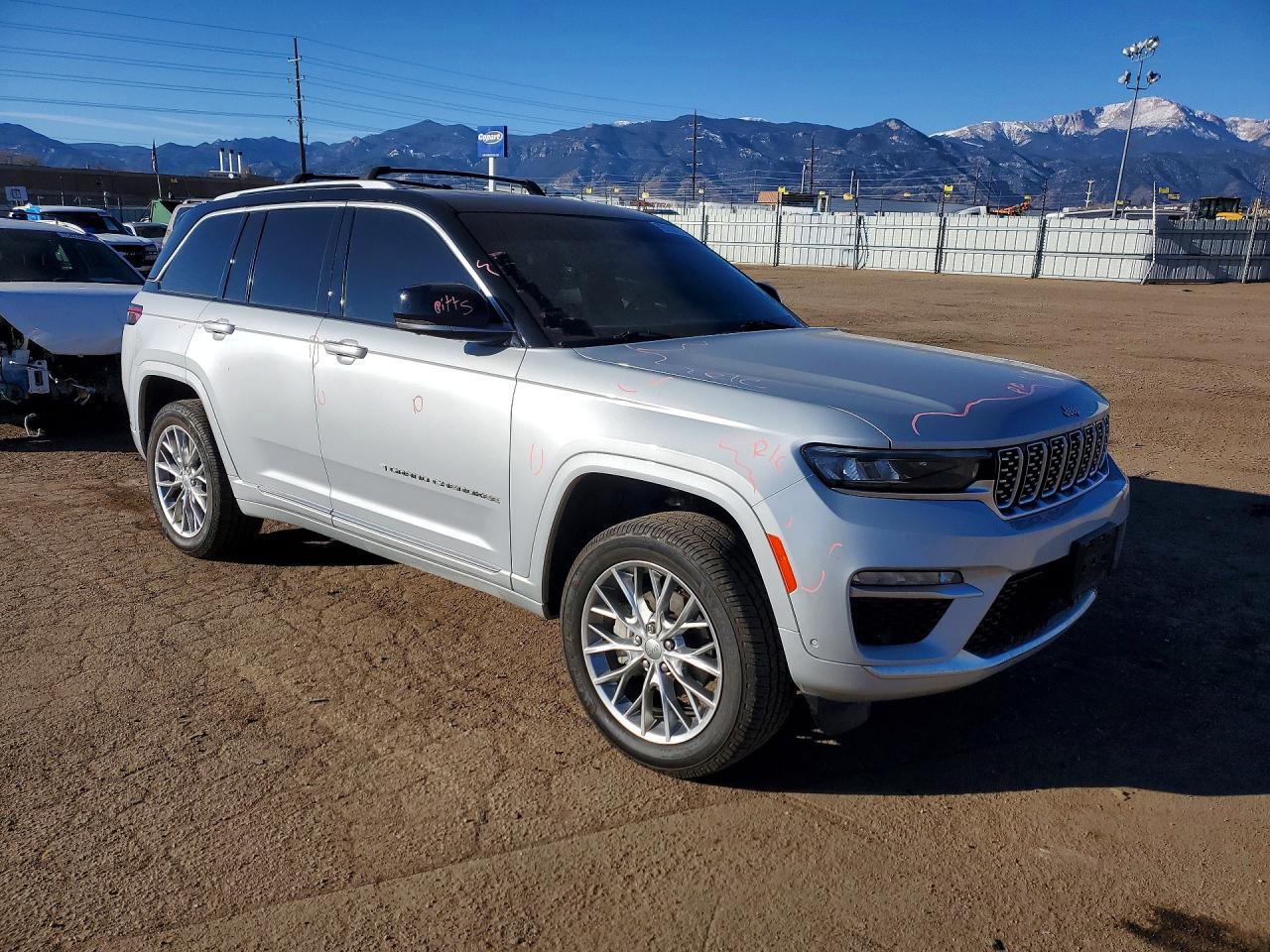 2022 JEEP GRAND CHEROKEE SUMMIT photo 10