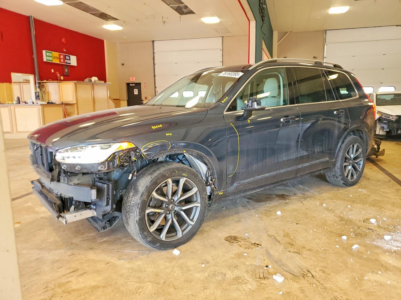 2019 VOLVO XC90