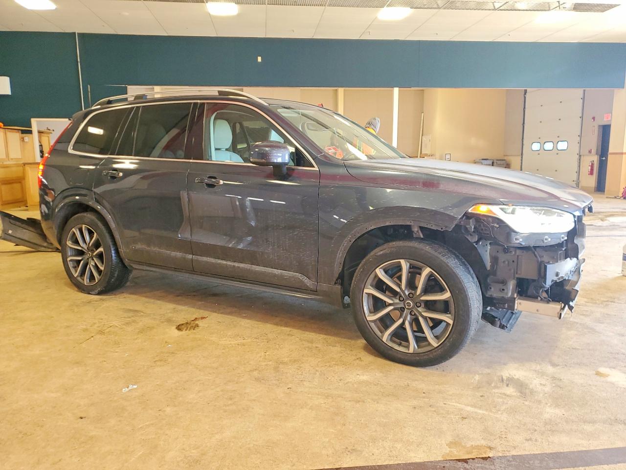 2019 VOLVO XC90 T6 MOMENTUM photo 7