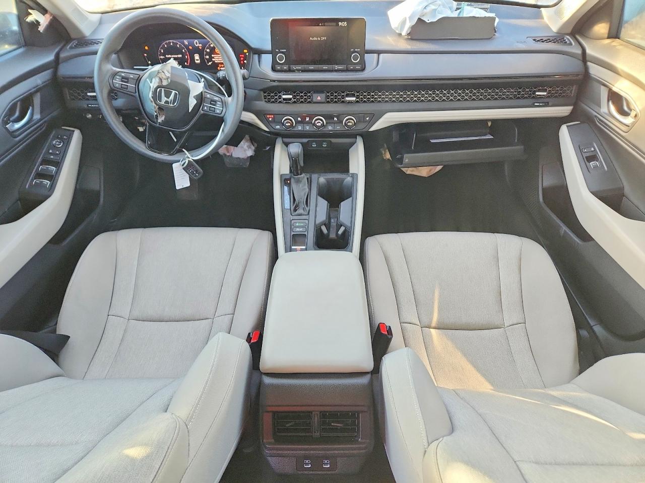 2025 HONDA ACCORD SE photo 8
