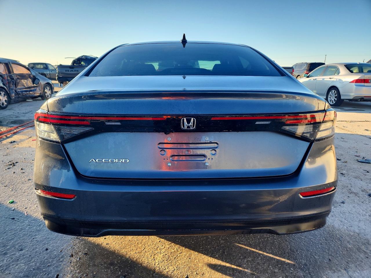 2025 HONDA ACCORD SE photo 6