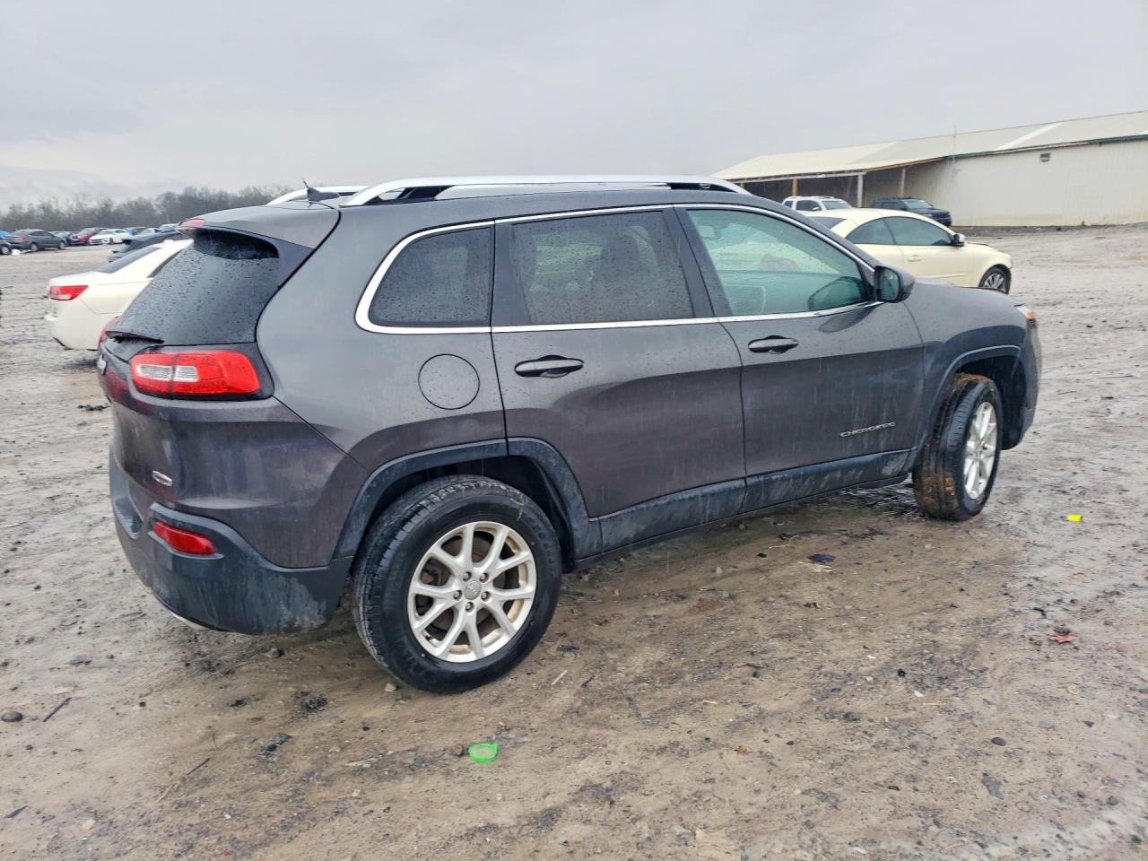 2015 JEEP CHEROKEE LATITUDE photo 5