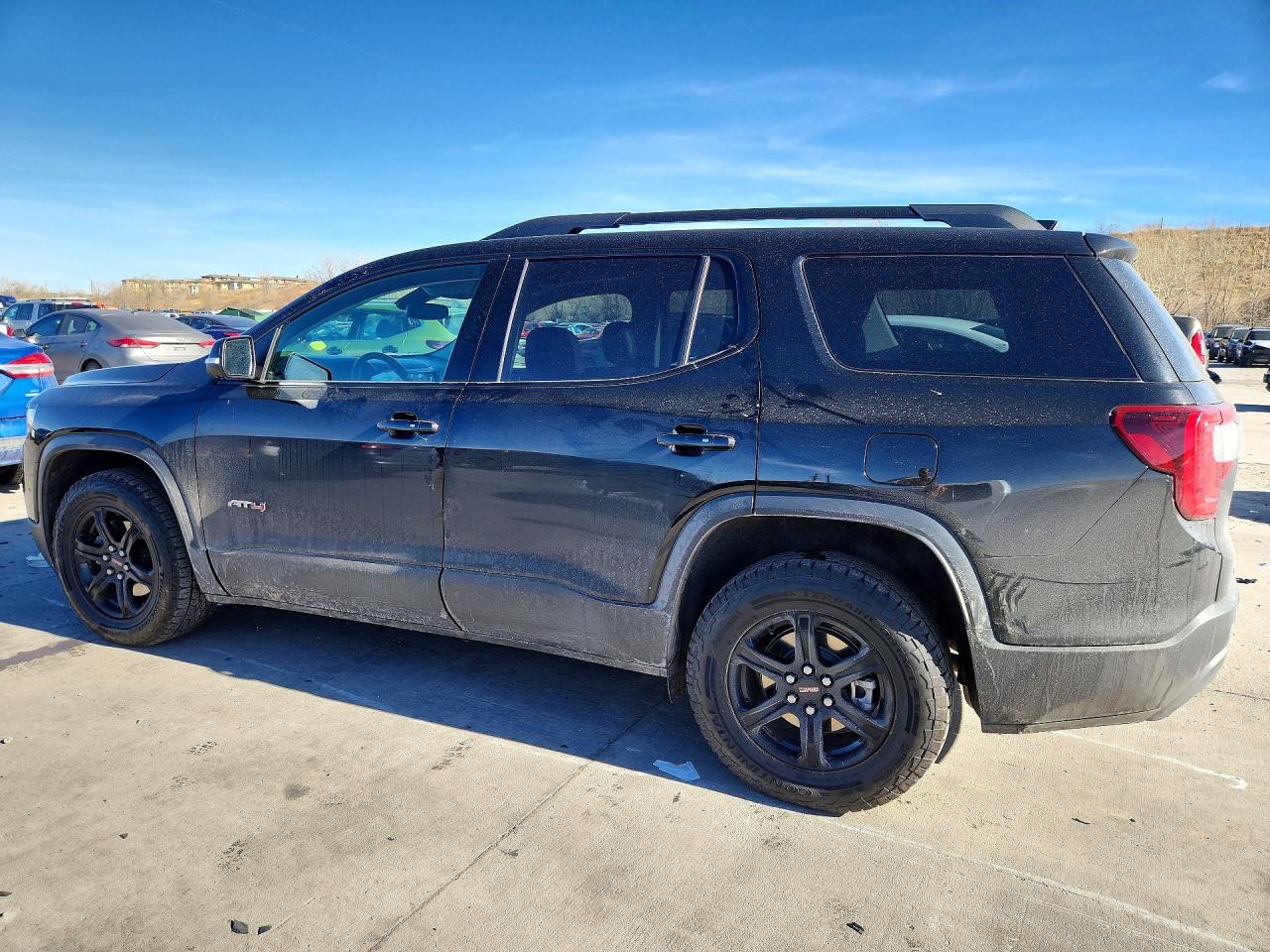 2023 GMC ACADIA AT4 photo 3