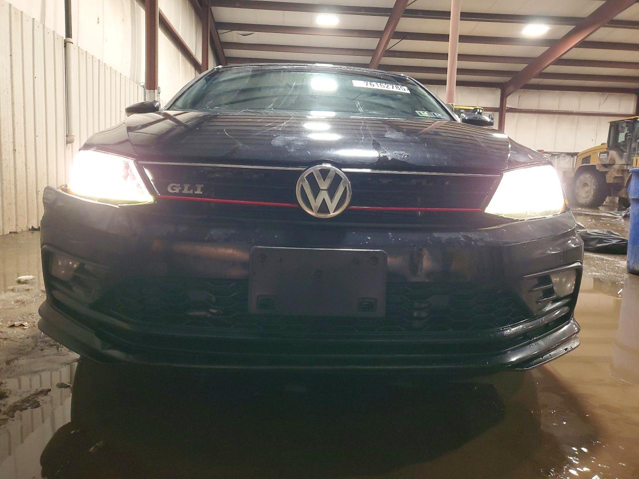 2017 VOLKSWAGEN JETTA GLI photo 5