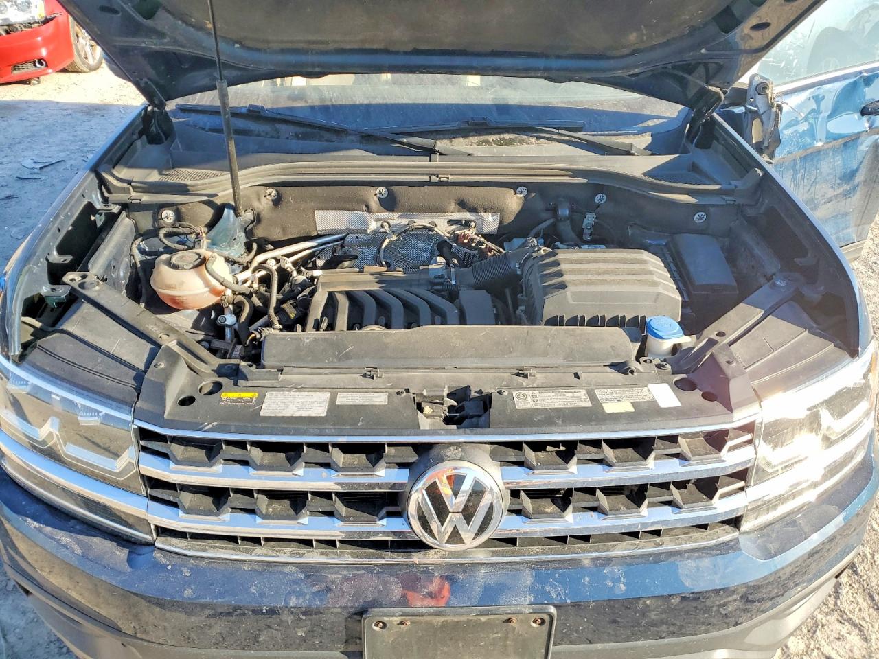 2018 VOLKSWAGEN ATLAS SE photo 12