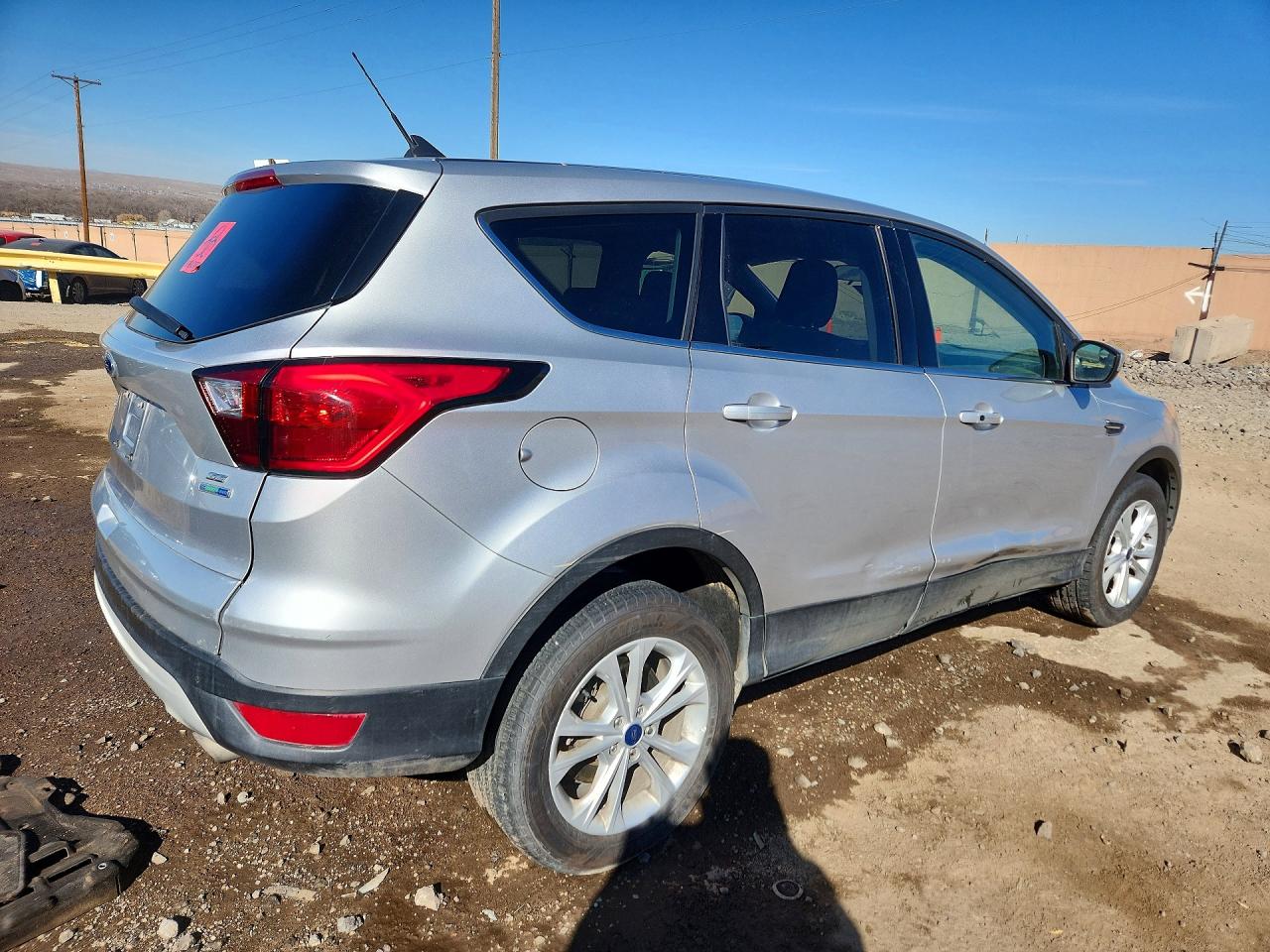 2019 FORD ESCAPE SE photo 9
