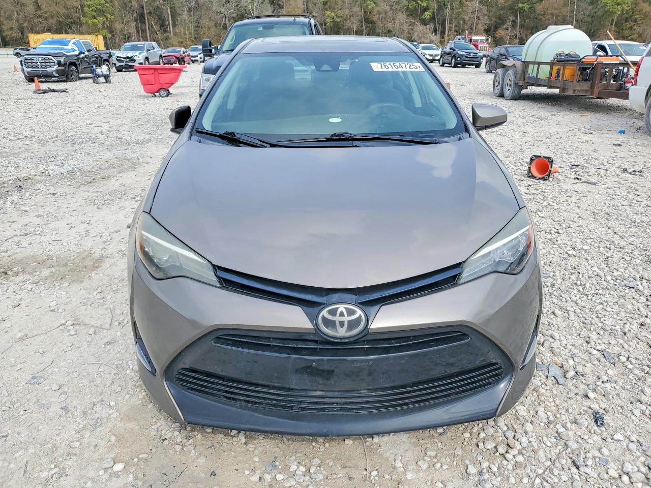 2017 TOYOTA COROLLA LE photo 9