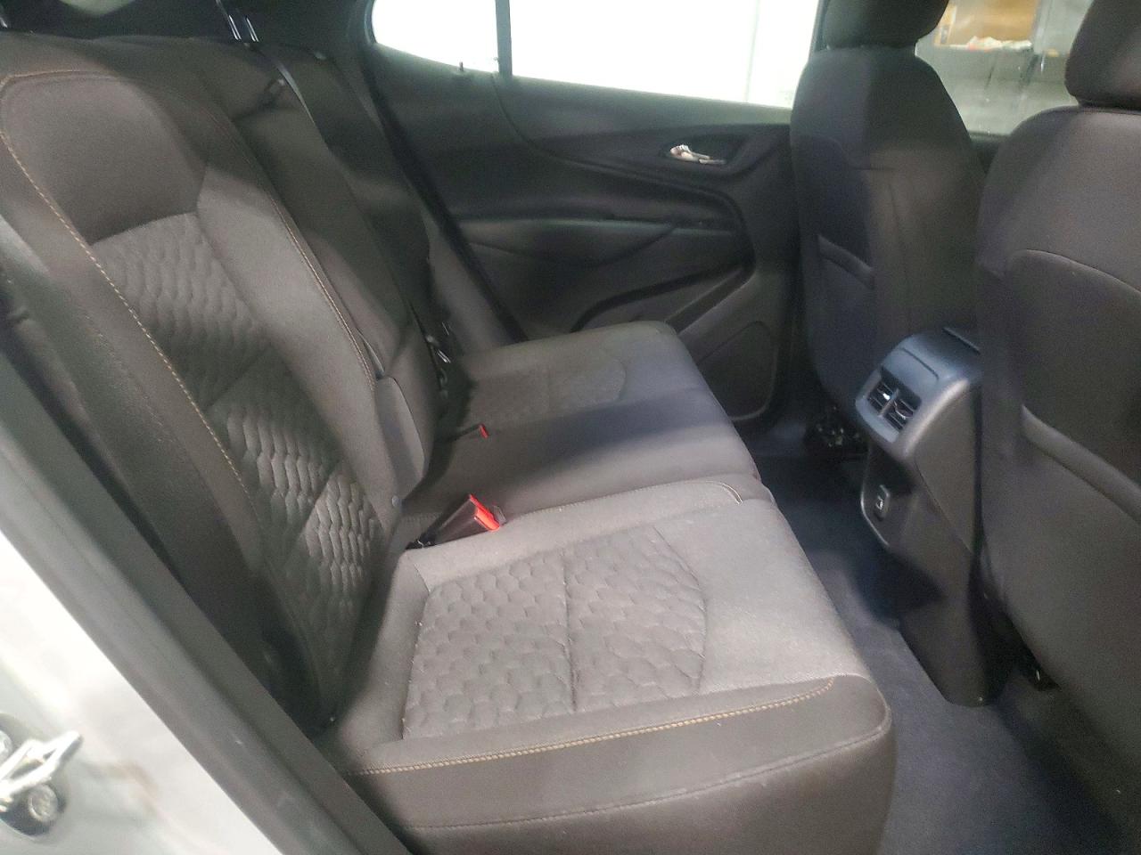 2020 CHEVROLET EQUINOX LT photo 11