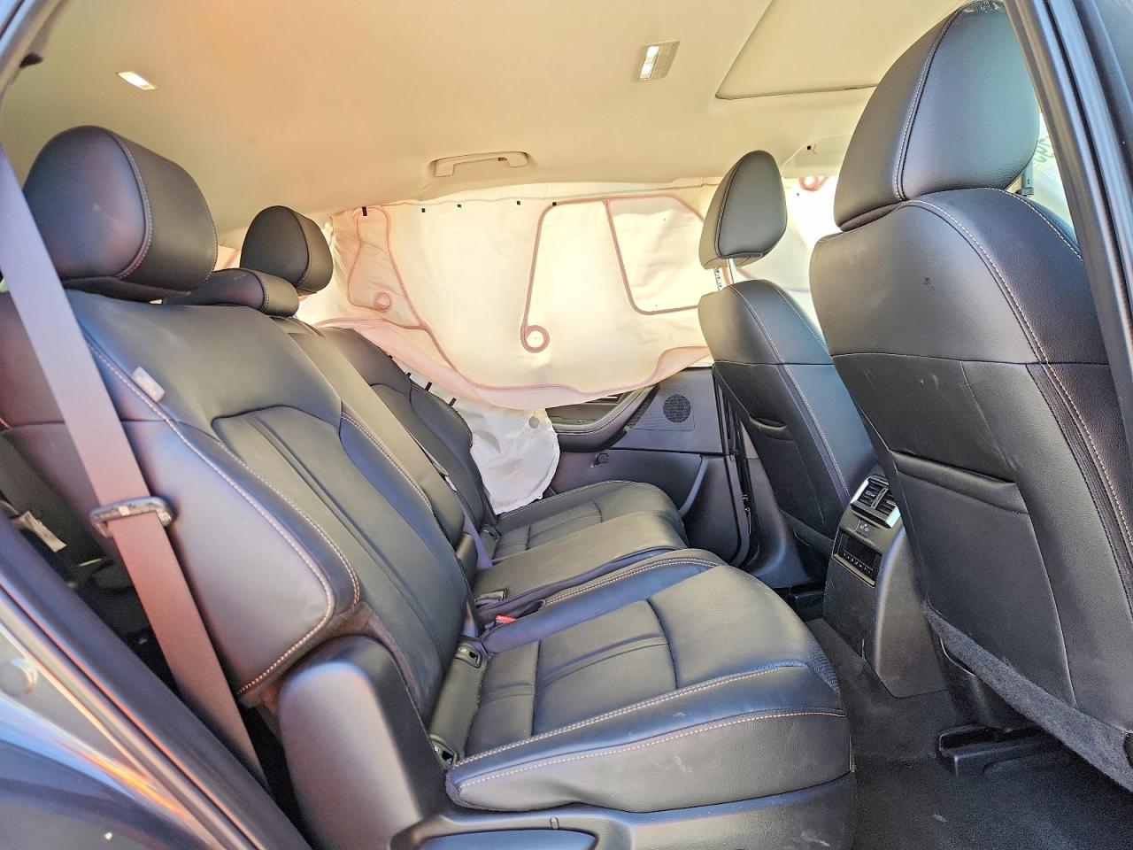 2025 MAZDA CX-90 photo 11